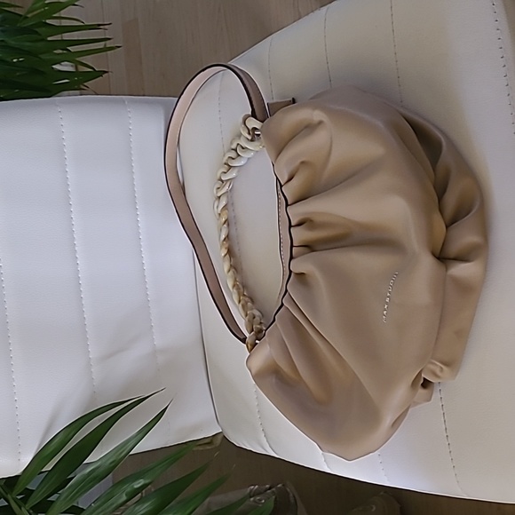 Max Studio Ruched Chain Handbag ❤️ - Picture 6 of 6